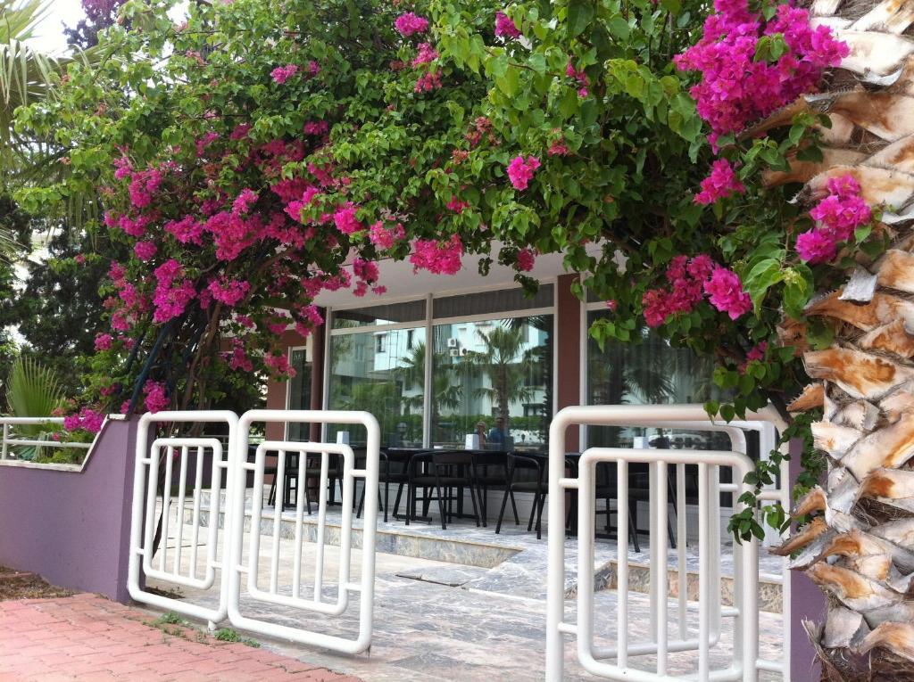 Hotel Villa Granada Αττάλεια Εξωτερικό φωτογραφία